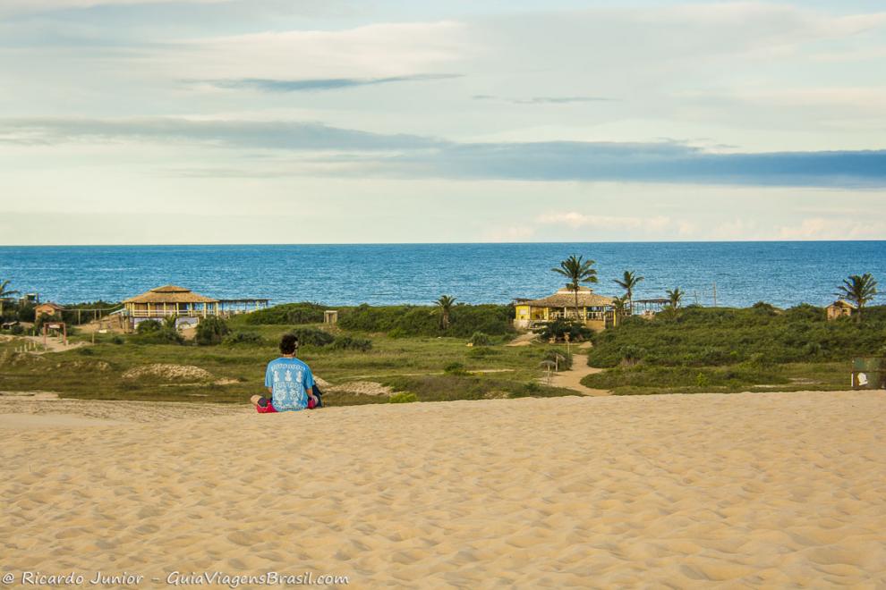 Imagem da praia em Itaúnas